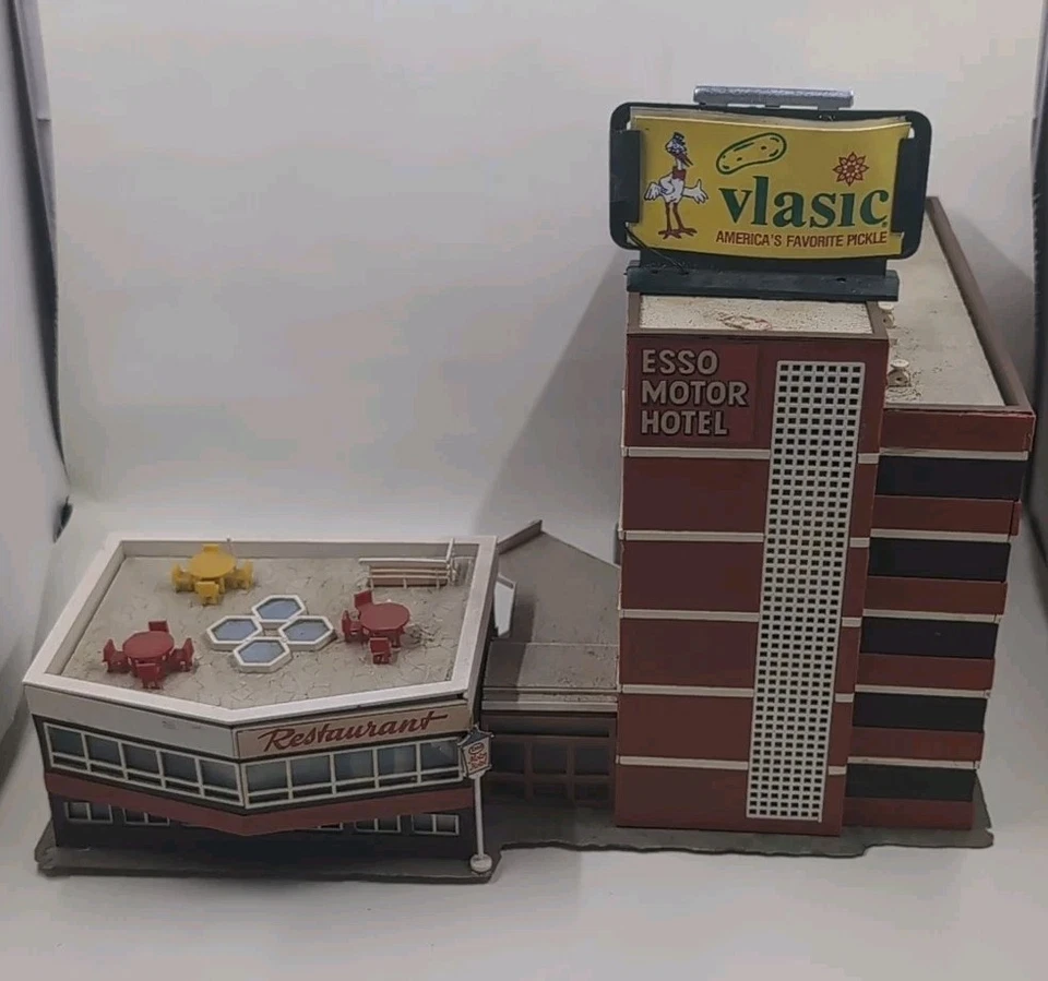 Valla publicitaria vintage Kibri 8250 ESSO Motor Hotel Restaurante escala HO en la azotea excelente estado Foto 2 de 4