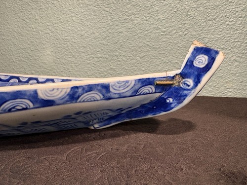 Antique Japanese Repaired Plate Warmer Boat Shape, Blue And White Ceramic Tray - Picture 13 of 24
