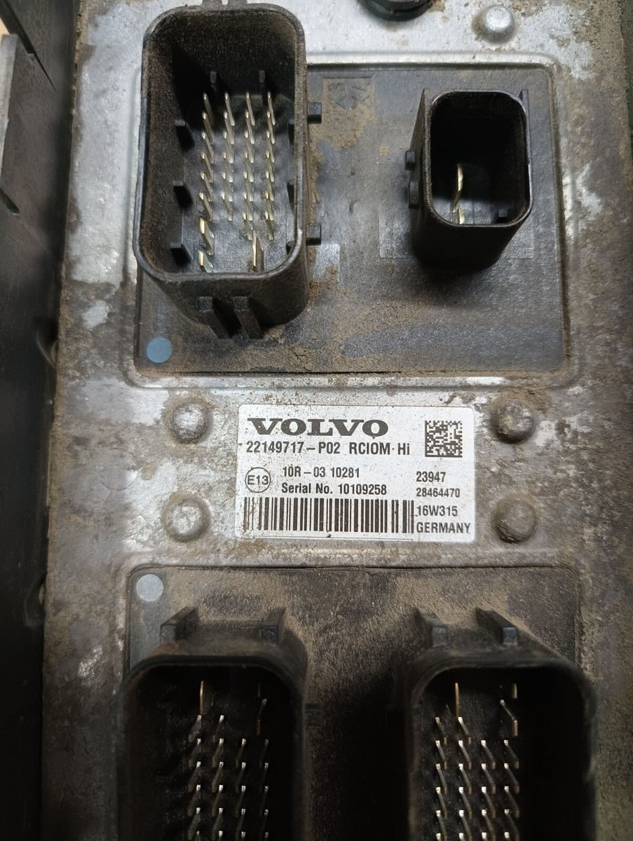 s-l1200.jpg s-l1200.jpg
