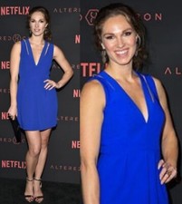 NWT BCBG MAXAZRIA CLAYRE DOUBLE STRAP PLEATED CUTOUT FIT & FLATE DRESS SZ 0