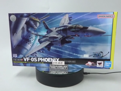 Hi Métal R VF-0S Phoenix Roy Focker QF-2200D-B Ghost Bandai Macross