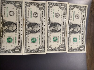 BBB 新品です！ Lot Of new 8 consecutive $1 B Series 2013 Dollar Star Note low