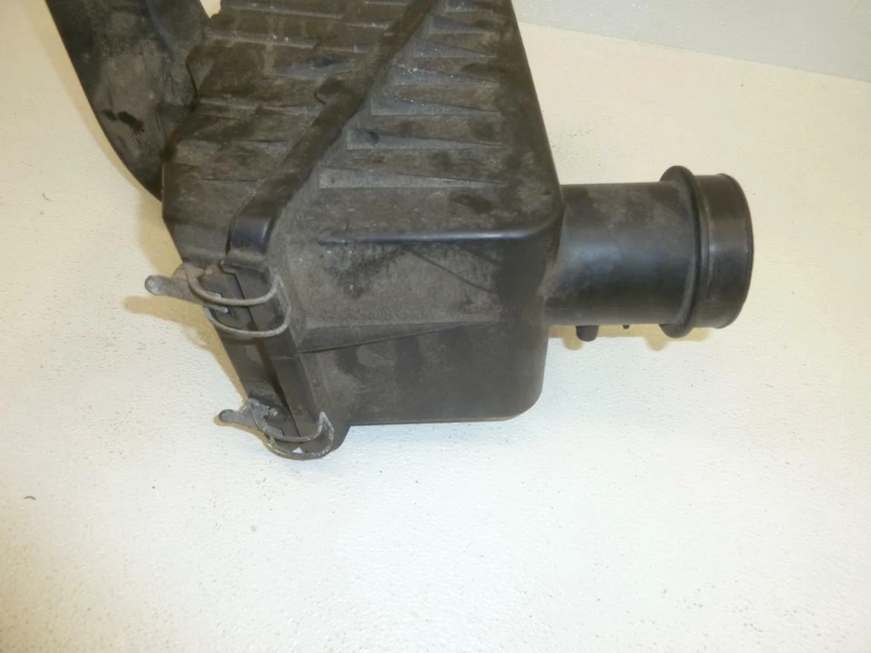 04-07 FORD FREESTAR Filtro de admisión de aire fresco limpio Caja Unidad de carcasa OEM Foto 3 de 4