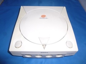 US Sega Dreamcast Console in Box 2 controllers VMU memory card games bundle