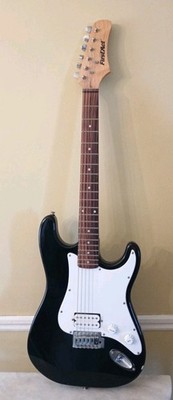 First Act Electric Guitar Only Black/White READ