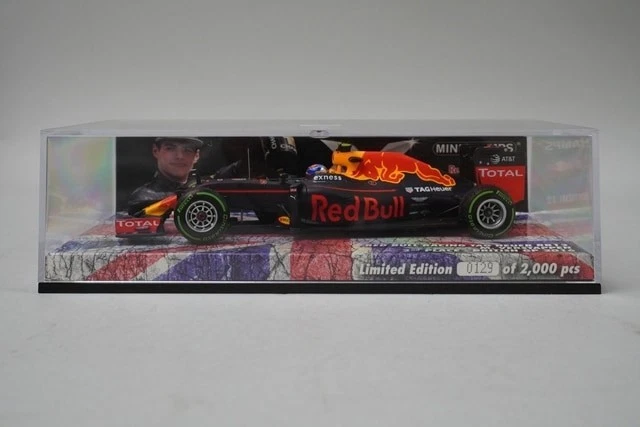 1:43 MINICHAMPS 447160733 Red Bull Racing TAG Heuer RB12 Great Britain 2016 #33 - Image 4 of 4