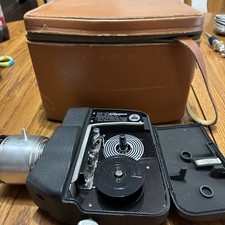Vintage 50 s Tower Varizoom 8mm Movie Camera 9-27mm f/1.8 Zoom Lens w/Case 91230