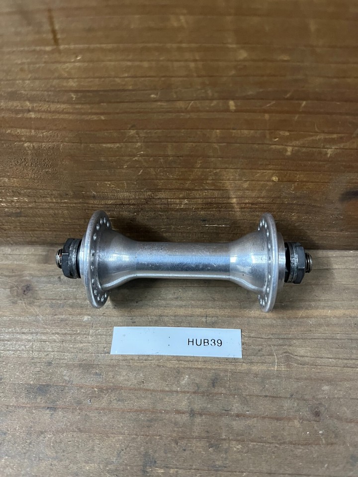 Vintage Campagnolo Record 1034/A 36H low flange front hub, 100mm