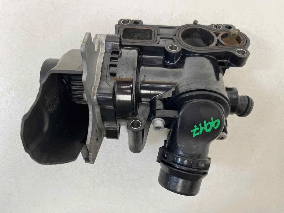 Conjunto regulador bomba agua refrigerante motor VOLKSWAGEN CC 2011-2017 2,0 L FABRICANTE DE EQUIPOS ORIGINALES Foto 4 de 4