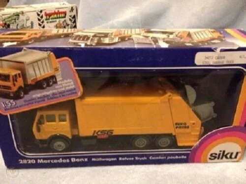 SIKU Contemporary Manufacture Diecast Garbage Trucks