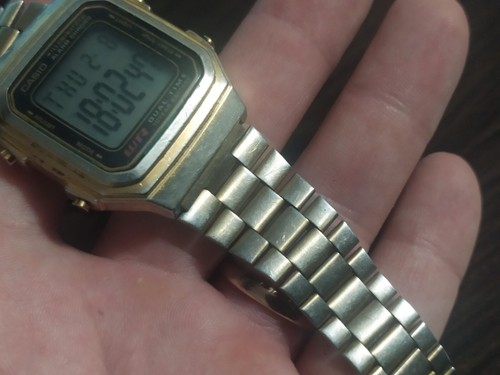 Casio Watch Alarm Chrono Dual Time Illuminator Digital h A178W Vintage Men's - Picture 7 of 24