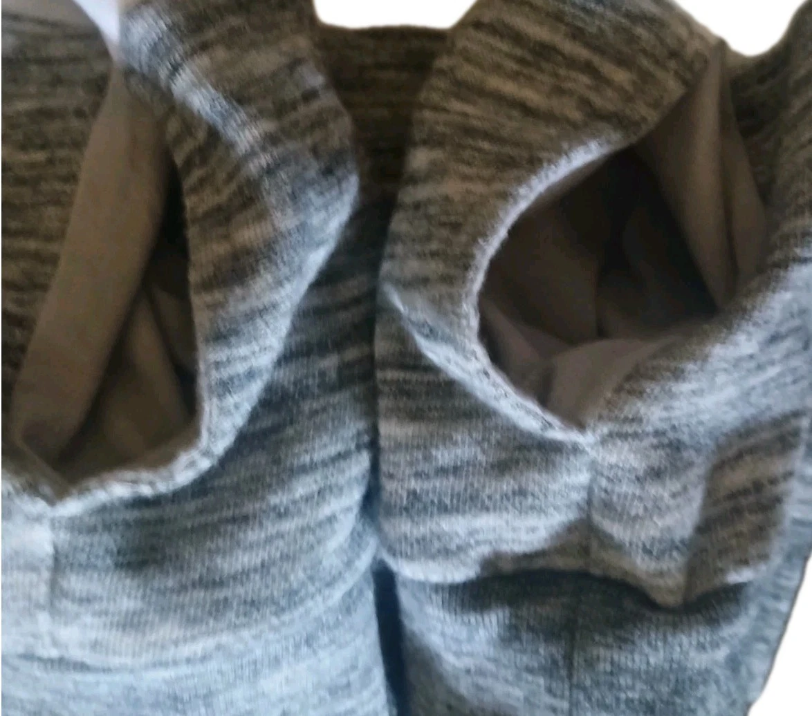 UNDERCOVER Felpa con cappuccio Victoria's Secret donna maglione grafico. Nero grigio 