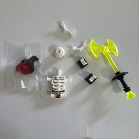 LEGO Minifigure Ninjago Krazi with Red and Black Jester + Weapon 70592