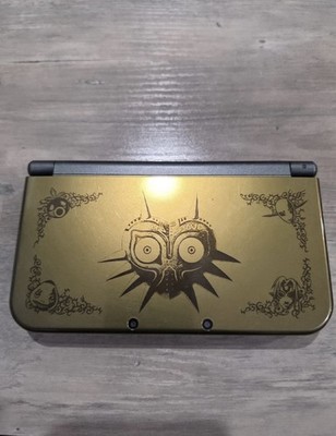 Nintendo New 3DS XL Majora s Mask Edition Gold/Black w/ Stylus + Installed Games