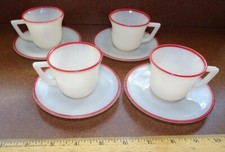 Hazel Atlas USA 20th Century Child Toy Milk Glass Red Trim 4 Cups  Saucers