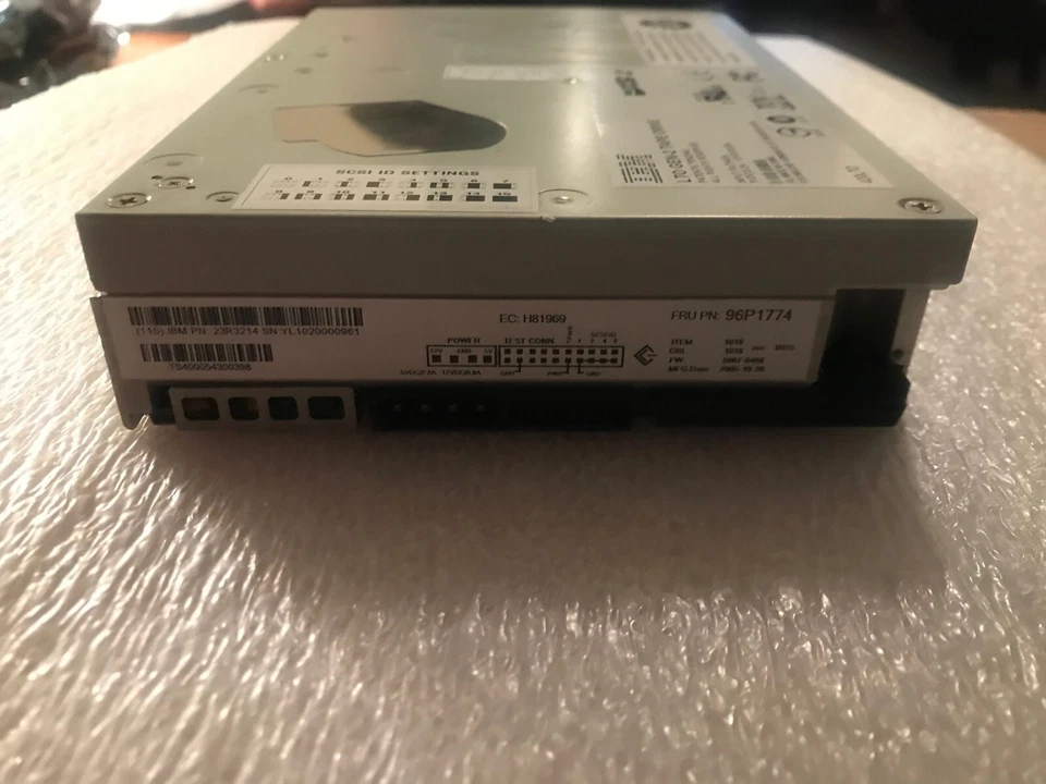 Tandberg IBM LTO2 HH SCSI 23R3247 96P1774 39M5658 23R3214 9406-5755 420LTO - Image 4 of 4