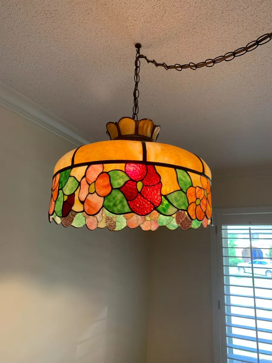 BEAUTIFUL ANTIQUE LEADED STAINED GLASS HANGING LAMP SHADE WITH