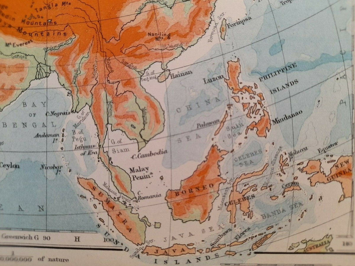 ヒマラヤの東 山岳地図帳 East of the Himalaya Mount… ヒマラヤの東 山岳地図帳―チベットのアルプスとその彼方 Alps of