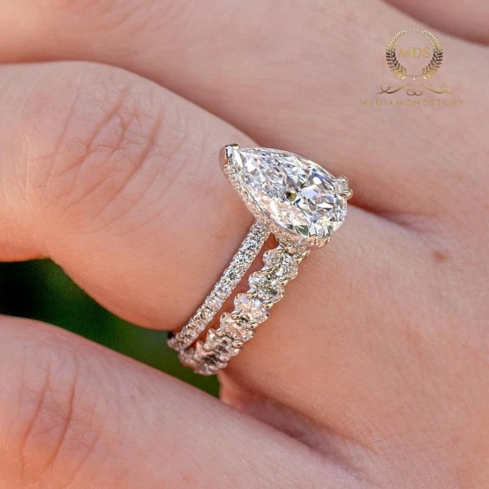 Conjunto de anillo de boda de moissanita de oro blanco sólido de 14 k corte pera de 3,00 quilates VVS1 Foto 4 de 4