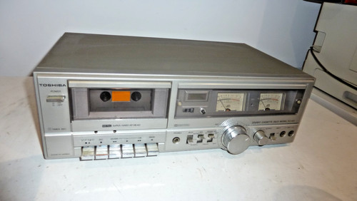 Toshiba PC-X12 Stereo Cassette Deck Made in Japan DEFEKT Verkauf als ERSATZTEILE/TEILE