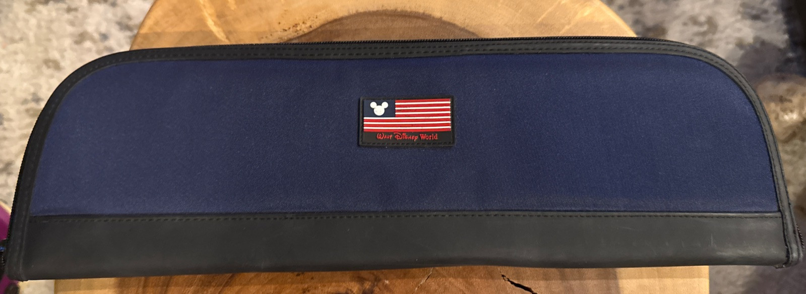 VTG Walt Disney World Parks Men’s Tie Necktie Organizer Travel Case Blue Rare