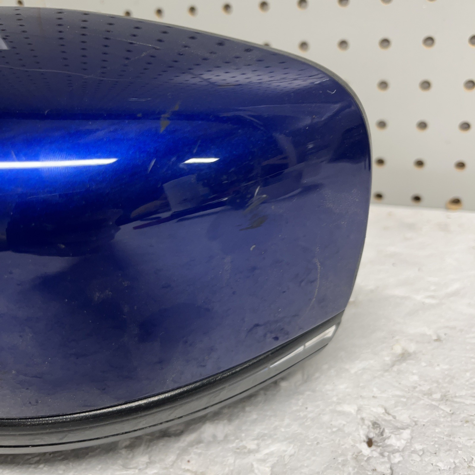 2017-2020 MASERATI GHIBLI FRONT LEFT SIDE DOOR REAR VIEW MIRROR OEM BLUE (7792)