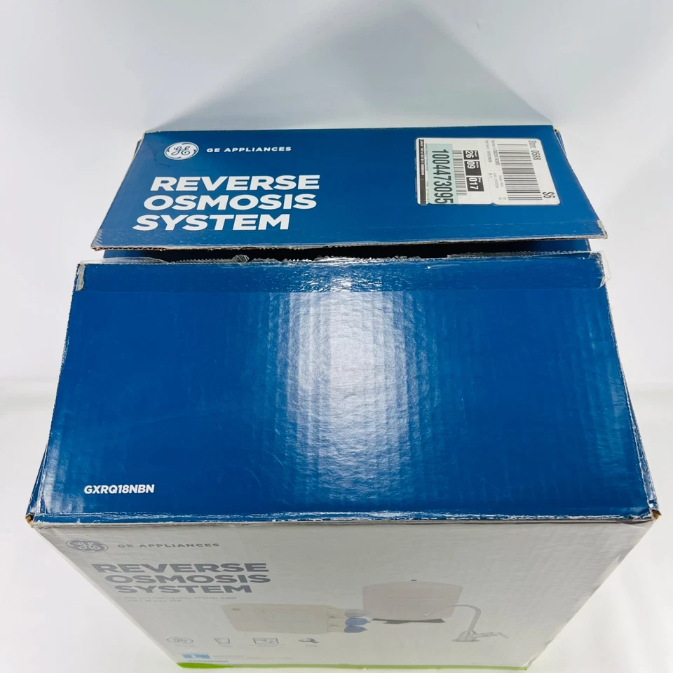 Sistema de filtración de agua de ósmosis inversa de 3 etapas debajo del fregadero GE GXRQ18NBN con grifo Foto 2 de 4