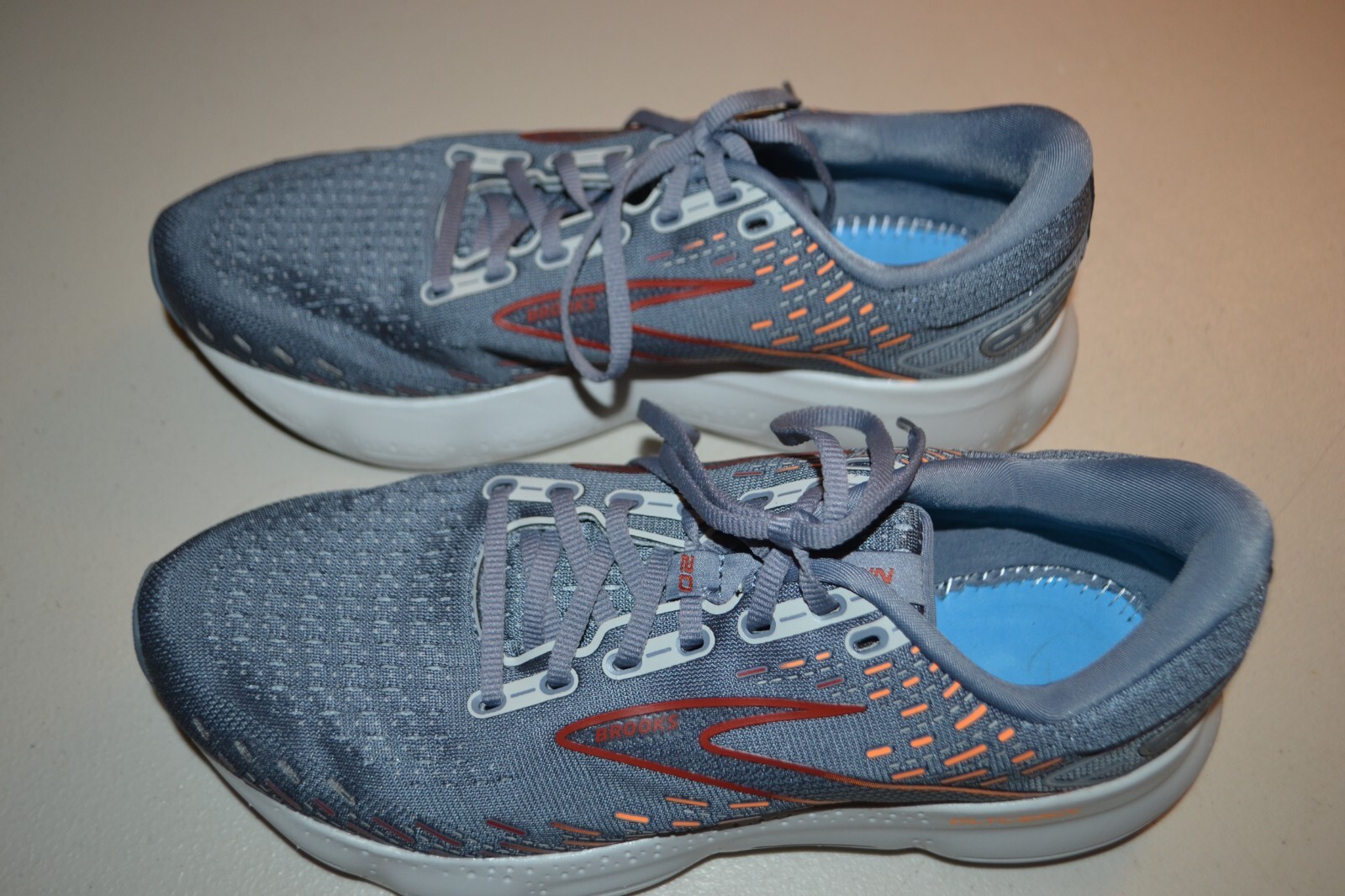 Brooks Women Glycerin 20 Gray Running Shoes Size 8.5M thumbnail 2