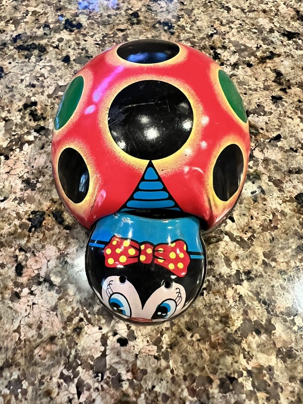 Vintage 50's Tin Ladybug Lady Bug 4" KKS JAPAN Komoda Toys