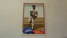 1981 TOPPS # 146 BOBBY CASTILLO BASEBALL CARD
