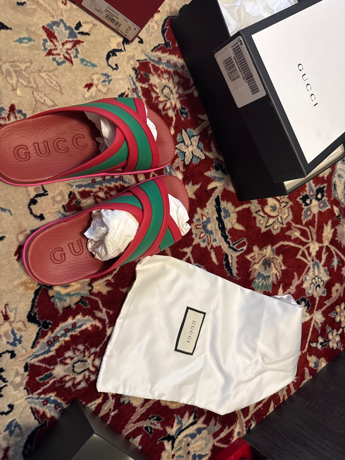 Gucci red and green flip flops women size 38 brand new unworn  -image