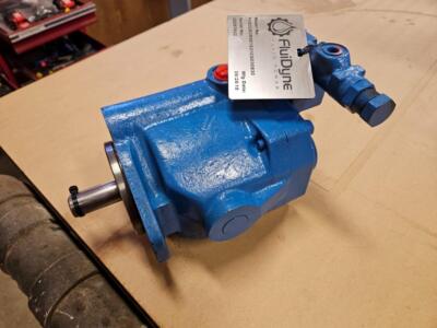 New Fluidyne / Vickers PVQ32B2RSE1S21CG030S30 Piston Hydraulic Pump