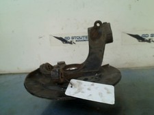 ACHSSCHENKEL RECHTS VORNE STUB AXLE RIGHT FRONT Volvo V60 I (FW/GW) 2015