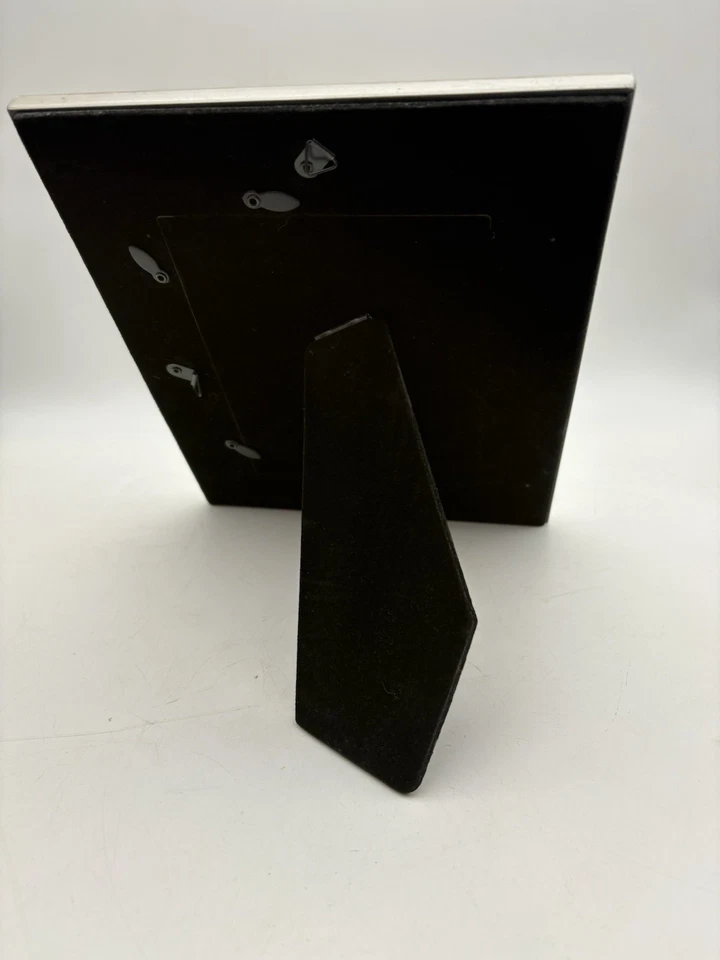 "Marco de fotos con puntada de madera dorada CARR desde 1867 5"" X 7""" Foto 3 de 3