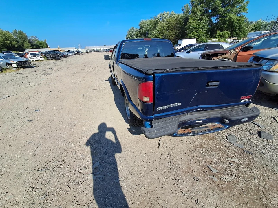 Used HVAC Blower Motor fits: 2003 Gmc S10/s15/sonoma front Front Grade A - Image 4 of 4