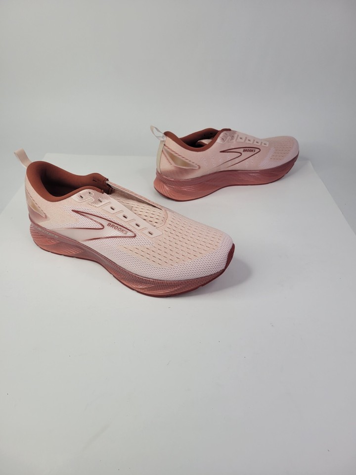 New Brooks Womens Levitate 6 1203831B662 Pink Running Shoes Sneakers
