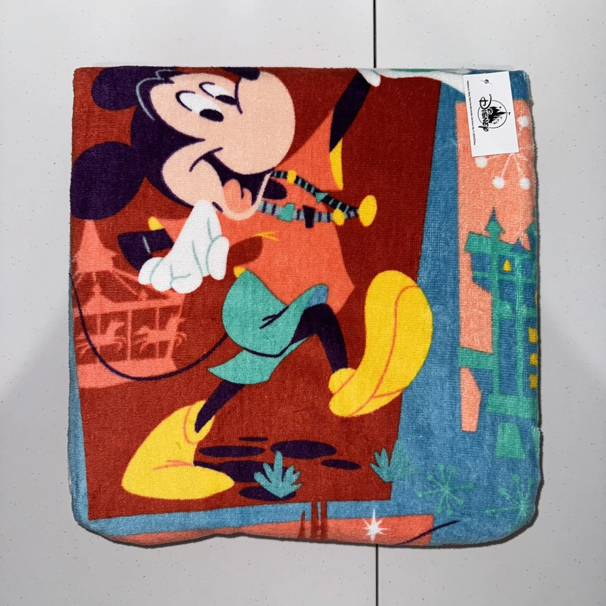 Mickey Mouse Disney Bath & Beach Towels (1968-Now) for sale | eBay