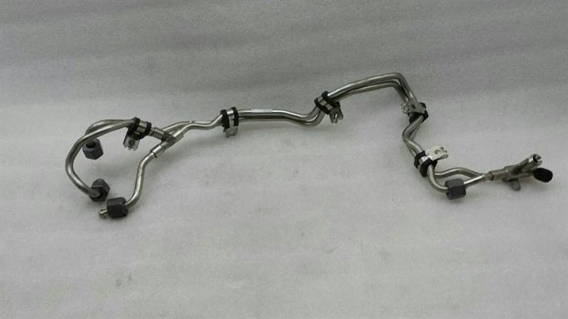 MERCEDES E Class W207 Fuel Line A2760702332 Kraftstoffleitung M276 