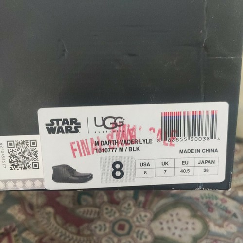 New UGG STAR WARS DARTH VADER LYLE LEATHER SHEEPSKIN LIMITED EDITION SIZE 8 US - Bild 4 von 5