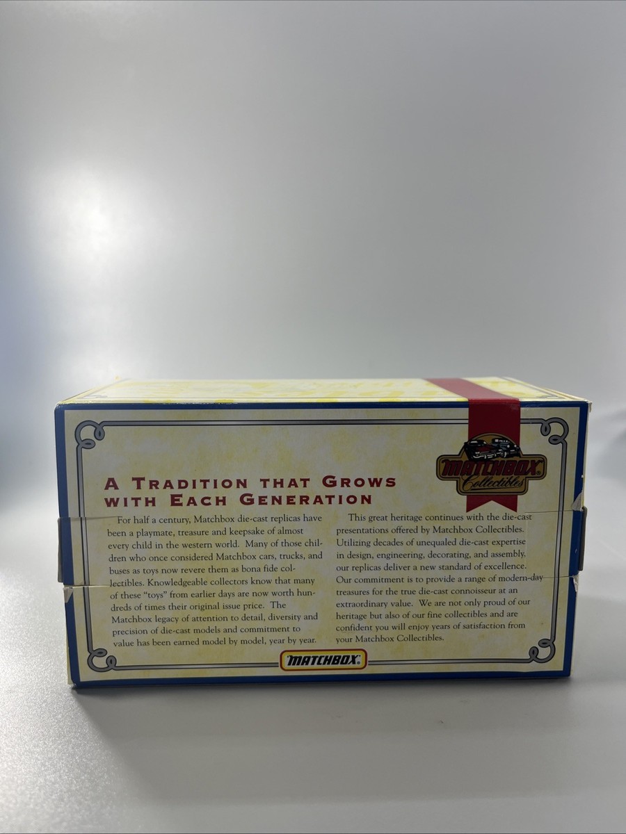 Matchbox Dinky – Oldies But Goodies – Chrysler Town & Country 1947 – 1/43