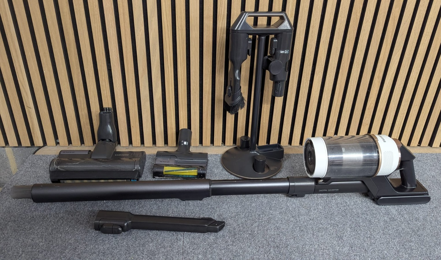SAMSUNG BESPOKE JET VACUUM CLEANER VS20A95823W0