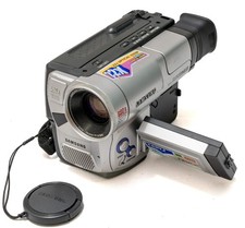Samsung VP-L800 PAL 8mm Video8 Hi8 Zoom 880X Video Camera Camcorder