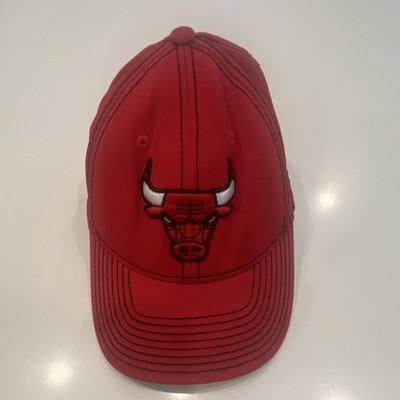 Chicago Bulls Red Basketball Cap Hat with Embroidered Team Logo