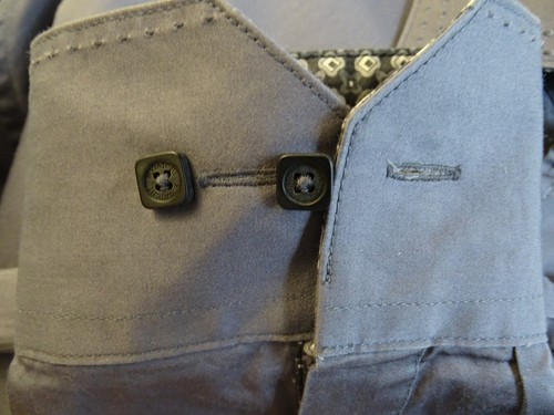 Camisa de Vestir Para Hombres BUGATCHI UOMO Convertible Puño Francés LS PLATINO CIRUELA XL - Imagen 7 de 12