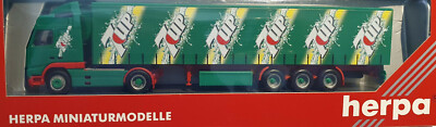 herpa 187152 Volvo FH16 Gard.pl.-SZ, 2/3-achs ''7up'' (C2)