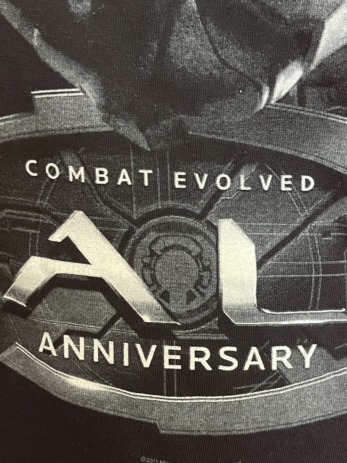 PERFECT 2011 Halo Combat Evolved Anniversary Shir… - image 7