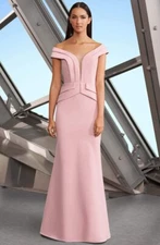 Daymor Couture 1159 Size 4 MSRP $736