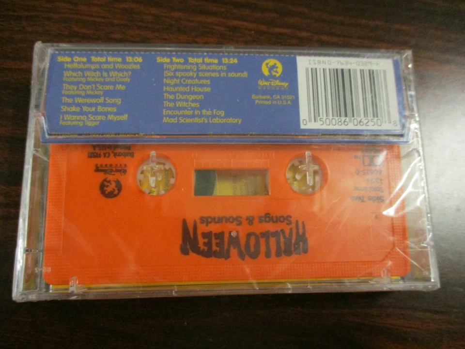 Walt Disney Records Halloween Sounds & Songs, MIW, Excellent Condition! - Image 3 of 4