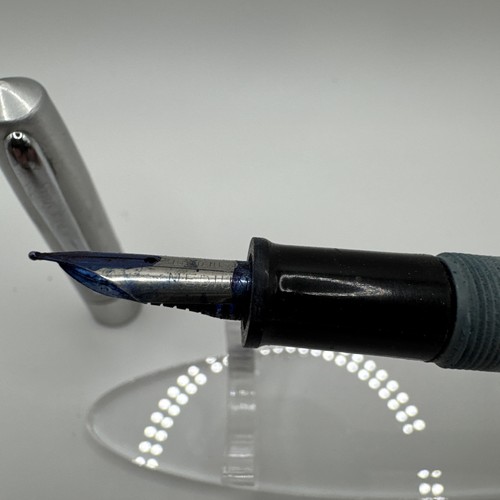 Penna stilografica Wearever anni 60 70 cartuccia MED pennino cartuccia a secco incl. - Foto 17 di 24