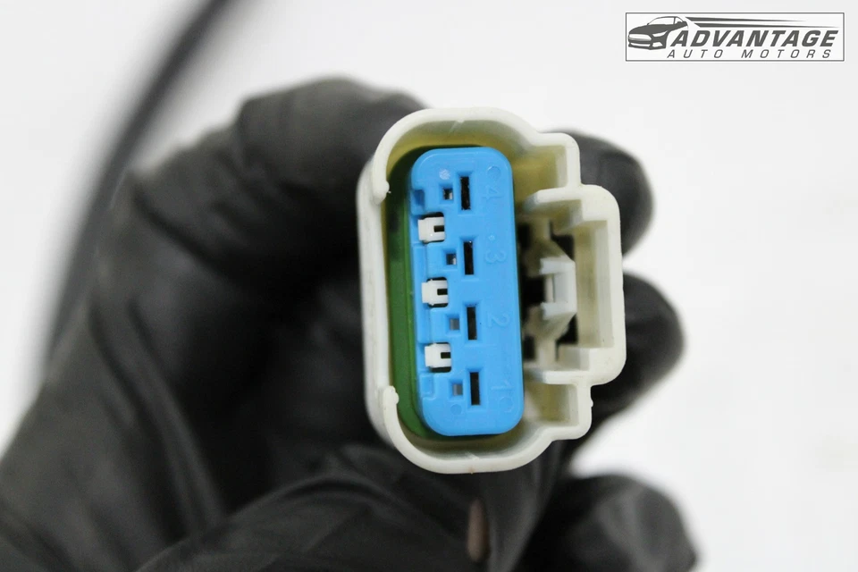 Cadillac CTS 2016-19 gasolina 2,0 L AWD bomba de combustible conector emisor arnés de cableado OEM Foto 4 de 4